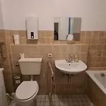 Helles&Ruhiges Apartment in Düsseldorf