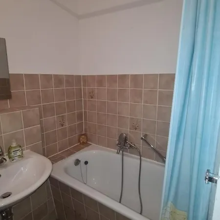 Apartment Helles&ruhiges In Düsseldorf